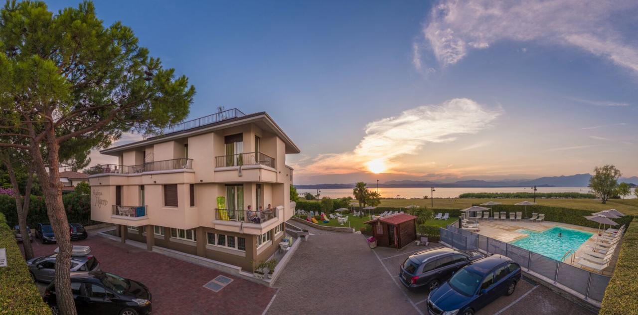 Appartamenti Residence Tulipano Sirmione Exterior photo